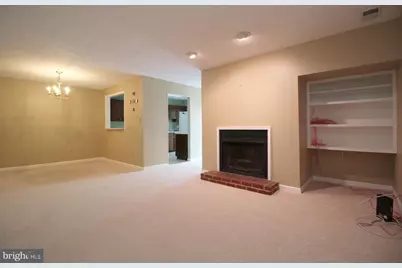 10118 Oakton Terrace Road #10118, Oakton, VA 22124 - Photo 15