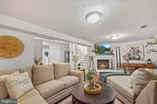 7315 Golden Horseshoe Ct, Springfield, VA 22153 - Photo 29