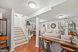 7315 Golden Horseshoe Ct, Springfield, VA 22153 - Photo 27