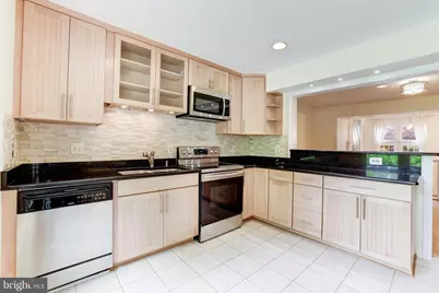 8509 Jeffersonian Court, Vienna, VA 22182 - Photo 7