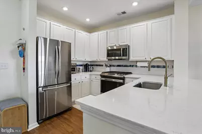 12000 Market Street #382, Reston, VA 20190 - Photo 7