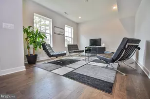 8276 Safarian Way, Alexandria, VA 22309 - Photo 5