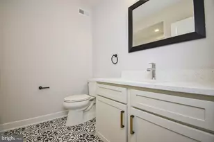 8276 Safarian Way, Alexandria, VA 22309 - Photo 23