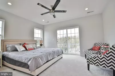 8276 Safarian Way, Alexandria, VA 22309 - Photo 15