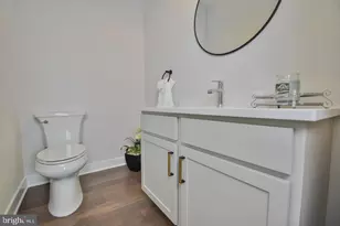 8276 Safarian Way, Alexandria, VA 22309 - Photo 25