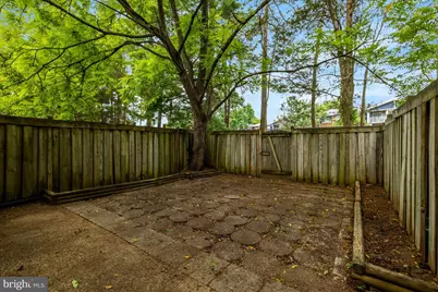 228 Commons Drive NW, Vienna, VA 22180 - Photo 35