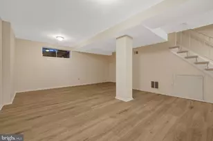 228 Commons Dr NW, Vienna, VA 22180 - Photo 33