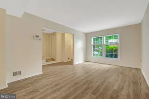 228 Commons Dr NW, Vienna, VA 22180 - Photo 5