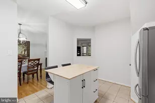 14451 Glencrest Cir, Centreville, VA 20120 - Photo 13
