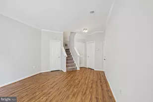 2547 Sandbourne Ln, Herndon, VA 20171 - Photo 5
