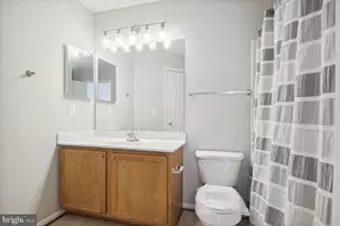 2547 Sandbourne Ln, Herndon, VA 20171 - Photo 19