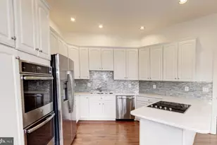 1804 Dawson St, Vienna, VA 22182 - Photo 21