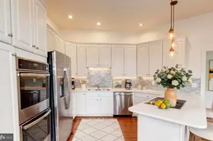 1804 Dawson St, Vienna, VA 22182 - Photo 3