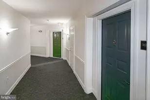 2204 Westcourt Ln, Herndon, VA 20170 - Photo 7