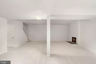 2244 Richelieu Dr, Vienna, VA 22182 - Photo 35
