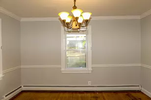 903 Crestview Dr, Herndon, VA 20170 - Photo 5