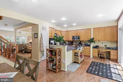 2769 Manhattan Place, Vienna, VA 22180 - Photo 5