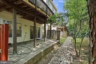 2769 Manhattan Pl, Vienna, VA 22180 - Photo 35
