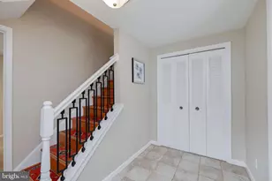 7500 Long Pine Dr, Springfield, VA 22151 - Photo 3