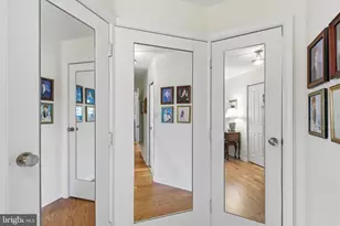 5904 Mt Eagle Dr, Alexandria, VA 22303 - Photo 23