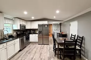 7776 Finch Ct, Alexandria, VA 22306 - Photo 11