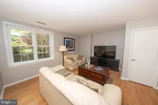 5919 First Lndg Wy, Burke, VA 22015 - Photo 5