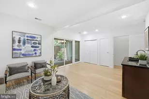 2050 Chadds Ford Dr, Reston, VA 20191 - Photo 31