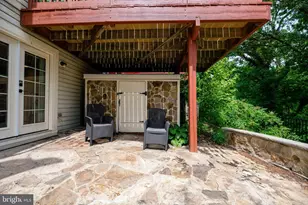 7317 Castleberg Ct, Alexandria, VA 22315 - Photo 31