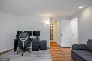 7317 Castleberg Ct, Alexandria, VA 22315 - Photo 23
