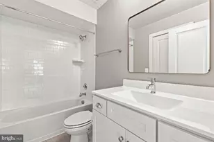 2876 Lowen Valley Rd, Alexandria, VA 22303 - Photo 39