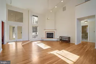 11290 Spyglass Cove Ln, Reston, VA 20191 - Photo 3