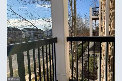 5123 Travis Edward Way #B, Centreville, VA 20120 - Photo 33