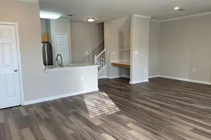 5123 Travis Edward Way, Centreville, VA 20120 - Photo 7