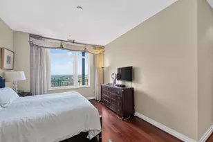 8220 Crestwood Heights Dr, McLean, VA 22102 - Photo 9