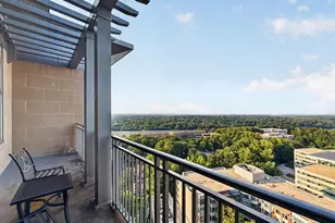 8220 Crestwood Heights Dr, McLean, VA 22102 - Photo 31