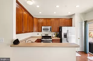 4457 Beacon Grove Cir, Fairfax, VA 22033 - Photo 15