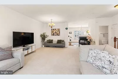 4457 Beacon Grove Circle #705B, Fairfax, VA 22033 - Photo 7