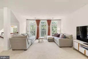 4457 Beacon Grove Cir, Fairfax, VA 22033 - Photo 1