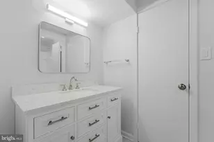 8424 Hollis Ln, Vienna, VA 22182 - Photo 27