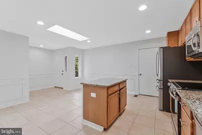 8424 Hollis Lane, Vienna, VA 22182 - Photo 15