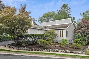 8424 Hollis Ln, Vienna, VA 22182 - Photo 1
