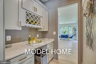 1628 Craig Ln, McLean, VA 22101 - Photo 9