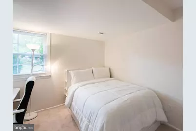 1618 Palm Springs Drive, Vienna, VA 22182 - Photo 15