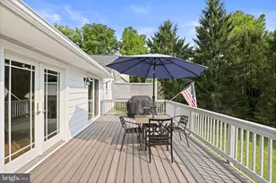 11334 Waples Mill Rd, Oakton, VA 22124 - Photo 29