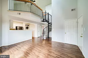 7012 Irwell Ln, Alexandria, VA 22315 - Photo 9