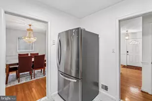 3210 Patrick Henry Dr, Falls Church, VA 22044 - Photo 25