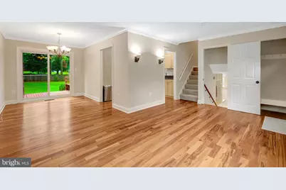 12607 Glenbrooke Woods Drive, Herndon, VA 20171 - Photo 9