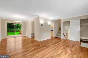 12607 Glenbrooke Woods Dr, Herndon, VA 20171 - Photo 9