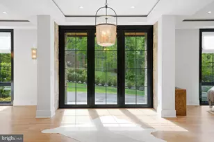 938 Saigon Rd, McLean, VA 22102 - Photo 5