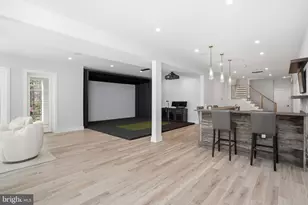 938 Saigon Rd, McLean, VA 22102 - Photo 31
